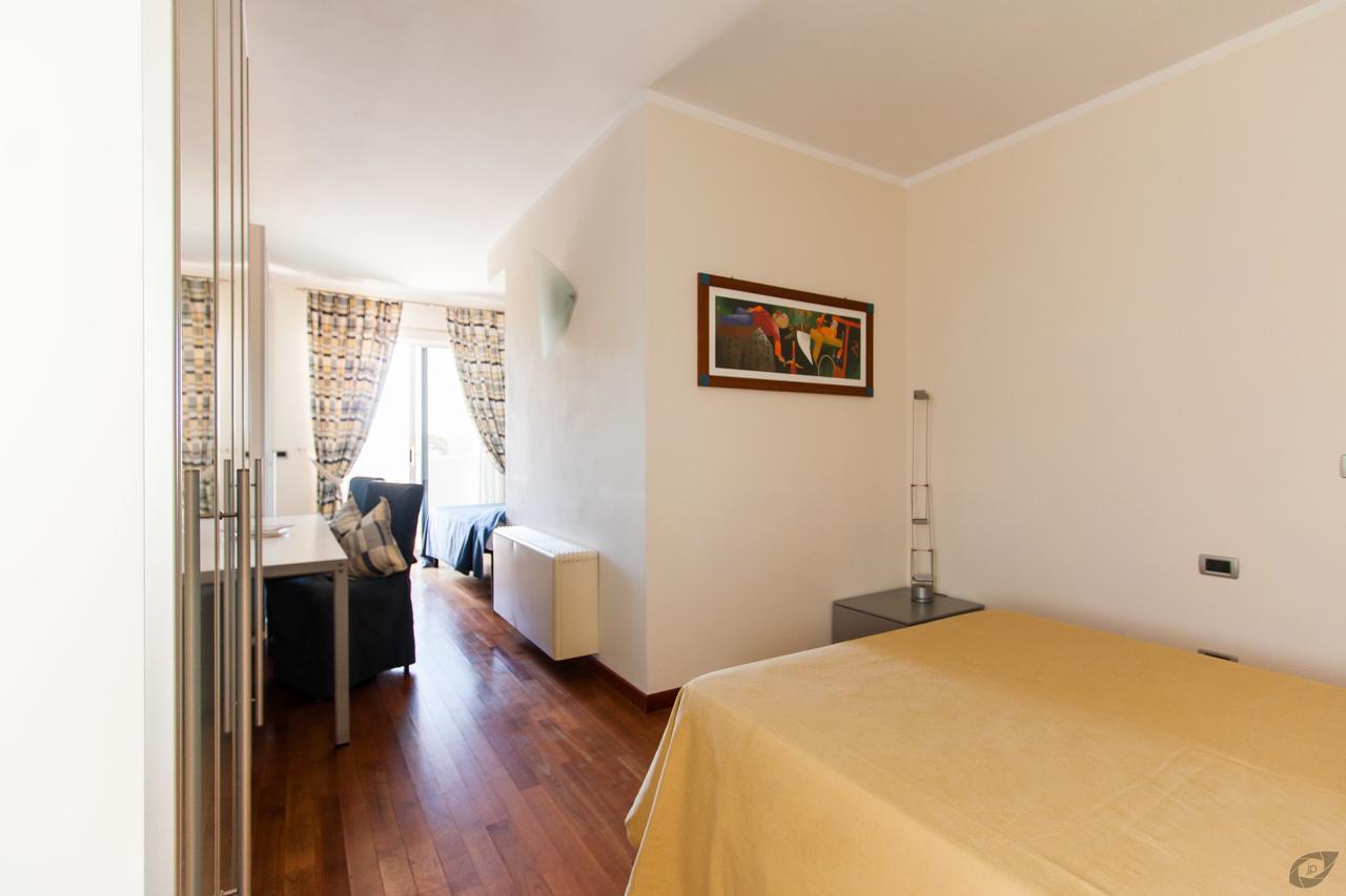 Verdeluna Aparthotel Marina di Pietrasanta Exterior photo
